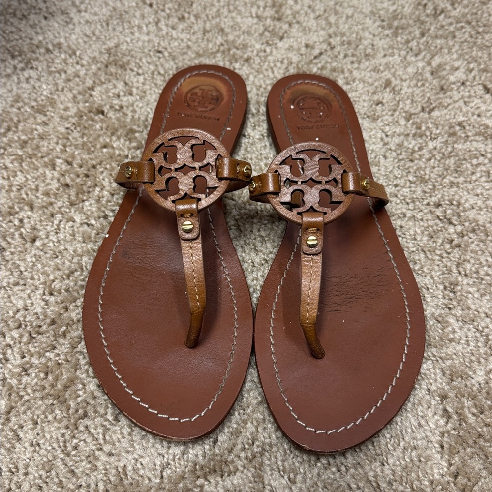 Tory Burch Brown Leather Sandals (S8)